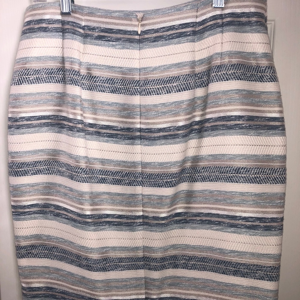 Ann Taylor NWT Striped Pencil Skirt - Picture 2 of 4